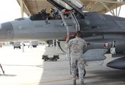 Legendäre Flugzeuge: F-16 - F-16 Fighting Falcon