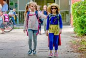 Oskar, das Schlitzohr und Fanny Supergirl