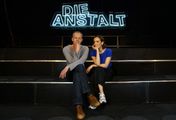 Die Anstalt - Politsatire mit Max Uthoff, Maike Kühl und Claus von Wagner