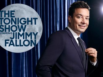 The Tonight Show Starring Jimmy Fallon - Kelly Clarkson, Peyton Manning & Mike Tirico / Carrie Coon