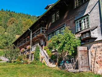 Hofgeschichten - Ackern zwischen Alpen und Ostsee