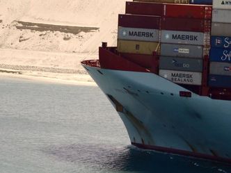 SOS im Suez-Kanal - Bergung eines Superfrachters