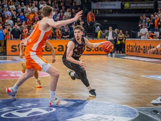 Basketball-Bundesliga Live: NINERS Chemnitz - RASTA Vechta
