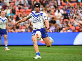 Rugby - NRL Telstra Premiership - Canterbury-Bankstown Bulldogs - North Queensland Cowboys, Round 27