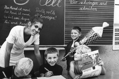 Kampf im Klassenzimmer - Schulzeit in Ost und West