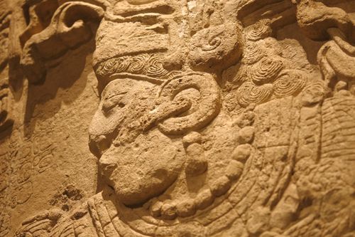 Die großen Geheimnisse der Maya