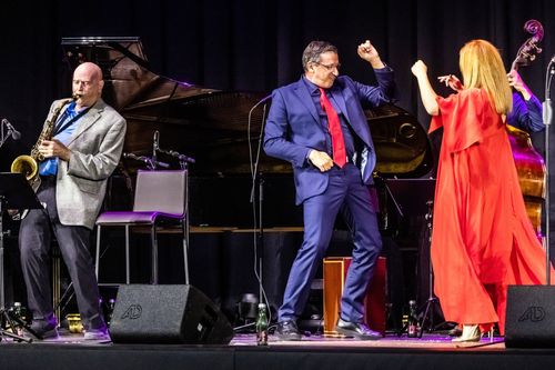 Soundcheck Österreich - Radio Wien Sommerkonzert: Viktor Gernot & Simone Kopmajer