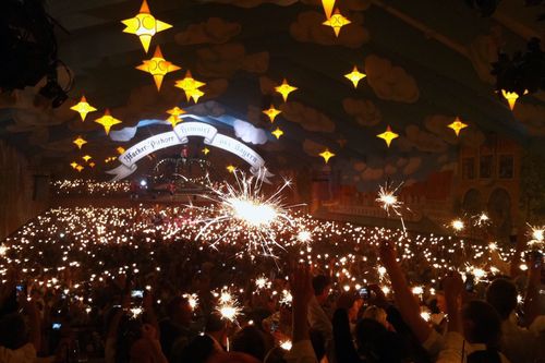 Galerie zur Sendung „Aus is! - Zapfenstreich auf der Wiesn 2024“: Bild 1