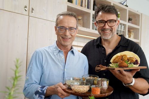 Iss besser! Mit dem Ernährungs-Doc - Kochen mit Tarik Rose und Dr. Matthias Riedl