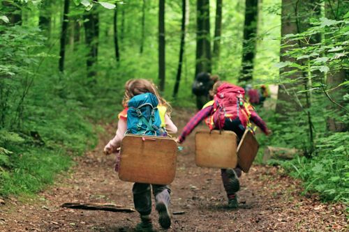 Galerie zur Sendung „Der Wald ist mein Schulzimmer - Wie Kinder im Freien lernen“: Bild 1