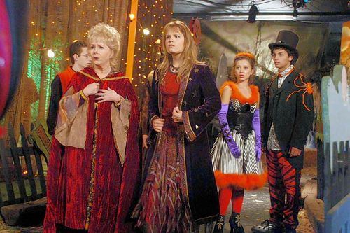 Galerie zur Sendung „Halloweentown High School“: Bild 1