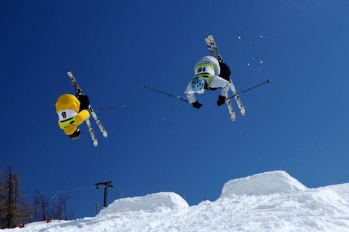 Ski Freestyle: Weltcup Chur - Big Air der Damen und Herren