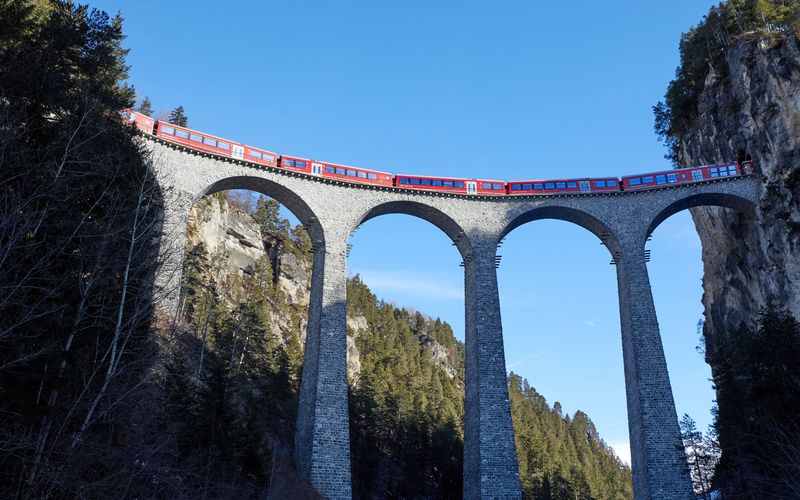 Die gefährlichsten Bahnstrecken der Welt