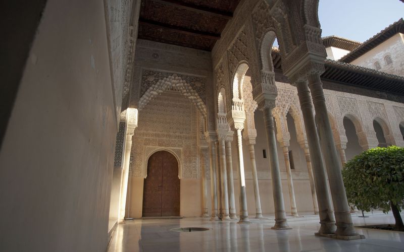 Die Alhambra - Palaststadt der maurischen Könige