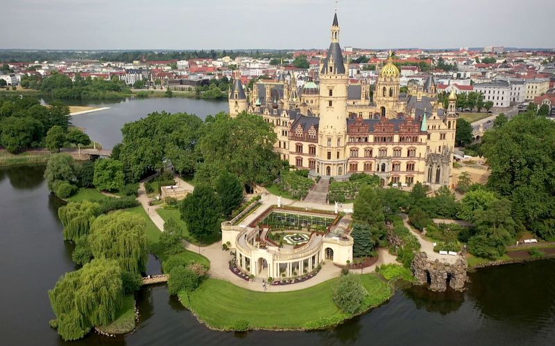 Gemeinsam feiern in Schwerin - Tag der deutschen Einheit