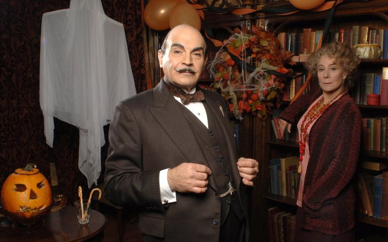 Hercule Poirot (34)